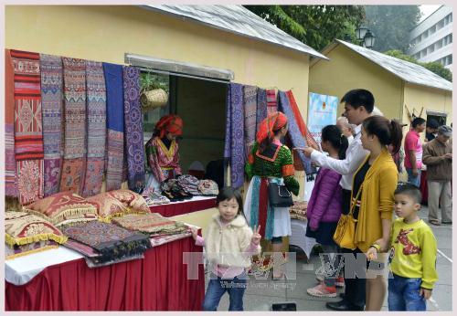 Không gian văn hóa dân tộc Mông Hà Giang tại Hà Nội ảnh 5